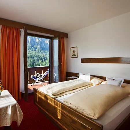 Garni Bel Air 2* Colfosco